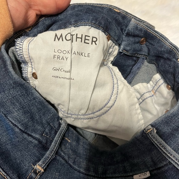 MOTHER JEANS The Looker Ankle Fray in Girl crush - Picture 7 of 7